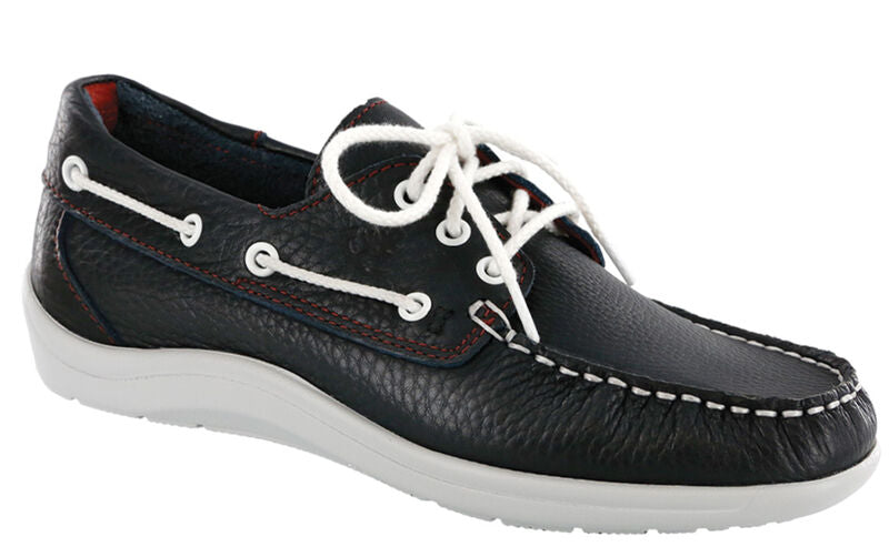 SAS Women's Catalina Boat Shoe NAVY